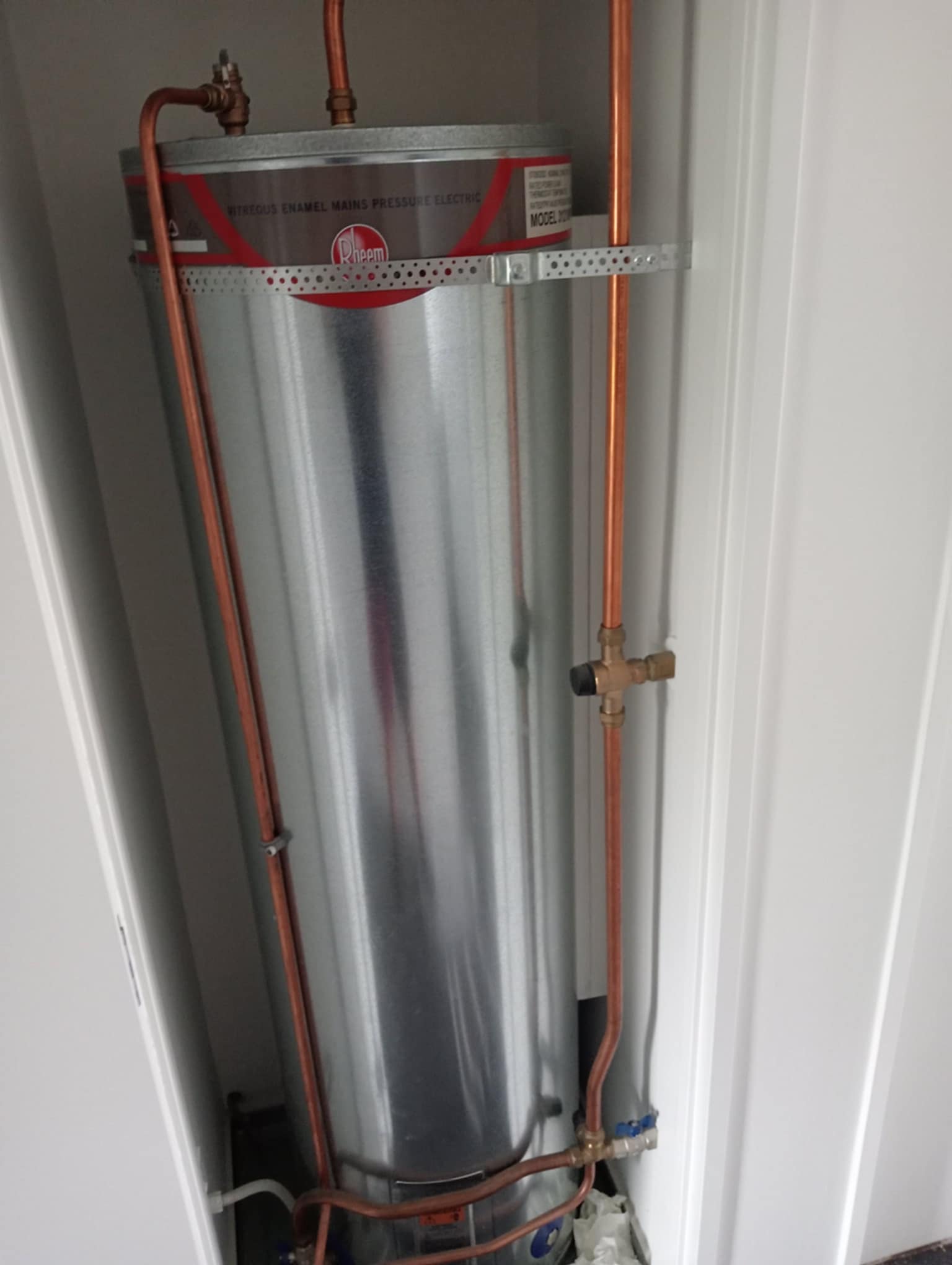 Hot Water Cylinder Installation - Documentation 2